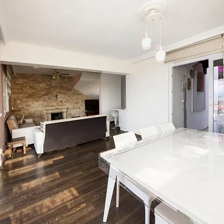 Lejlighed House With Amazing Sea View And Pool In *
